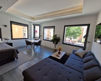 Plasencia Plaza Mayor Luxury - Plasencia - Sala de estar