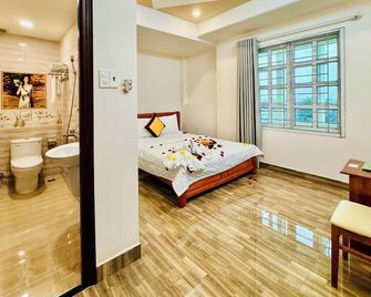 Duc Phuc Hotel - Ho Chi Minh City - Bedroom