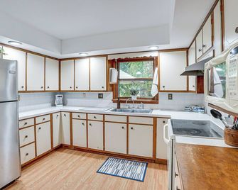 Countryside Retreat in Bluffton: Fish, Hike & Golf - Bluffton - Cocina