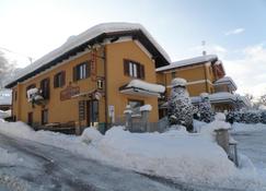 Hotel la Colletta - Paesana - Building