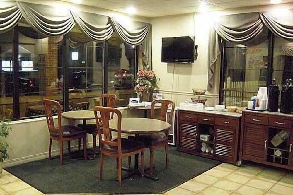 Colonie Inn and Suites - Latham - Restaurante
