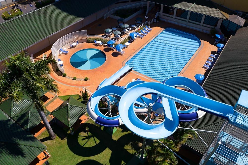 Hotel Golden Park Internacional Foz & Convenções By Nacional Inn - פוז דו איגוואסו - בריכה