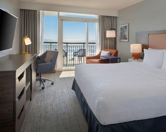 Hampton Inn & Suites Myrtle Beach-Oceanfront - Myrtle Beach - Habitación