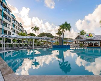 Hilton Vacation Club Royal Palm St. Maarten - סימפסון ביי - בריכה