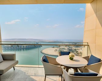 InterContinental Residences Abu Dhabi - Abu Dhabi - Balcony