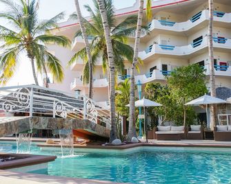 The Westmarine Waterfront Hotel - La Paz