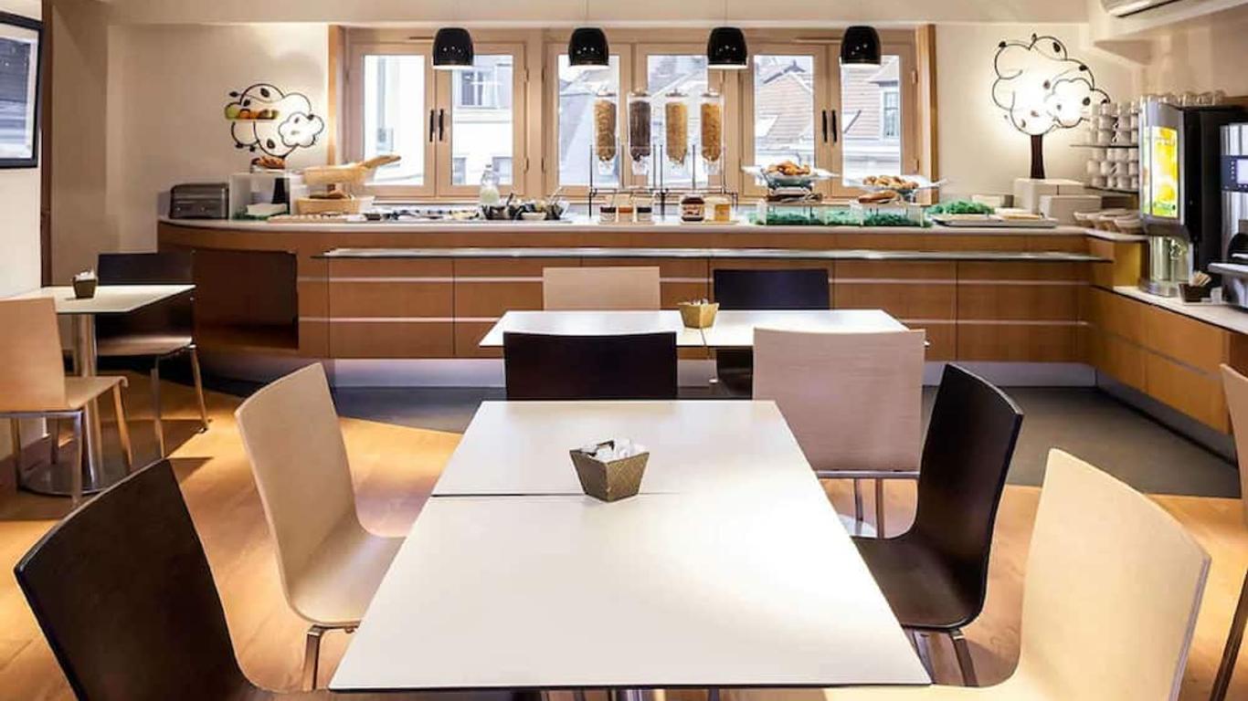 آيبيس ليل سنتر جراند بليس