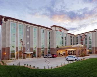 TownePlace Suites by Marriott Springfield - Springfield - Bygning