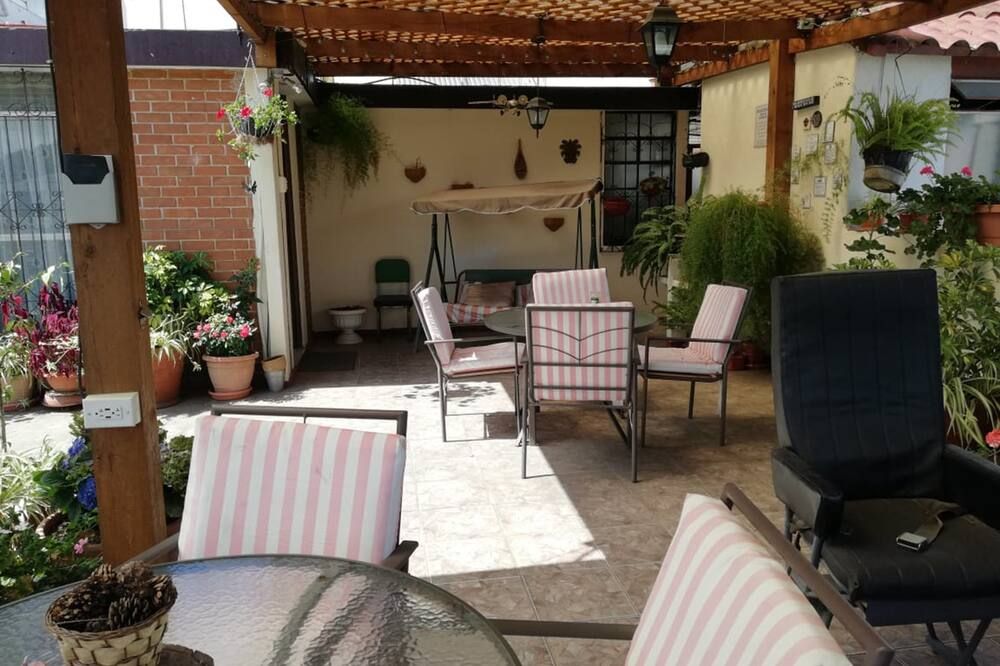 Mariana's Petit Hotel - גוואטמלה סיטי - פטיו