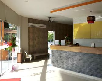 City View Hotel Klia - Sepang - Front desk