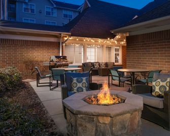 Residence Inn by Marriott Salt Lake City Airport - Σολτ Λέικ Σίτι - Βεράντα