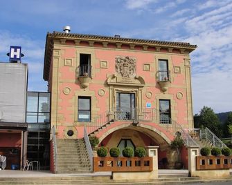 Hotel Palacio Atxega - Usúrbil - Edificio