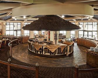 Safari Park Hotel - Nairobi - Restaurant