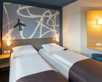 B&B Hotel Frankfurt-Hahn Airport - Hahn - Schlafzimmer