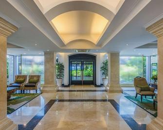 Sea Cliff Hotel - דר א-סאלאם - לובי