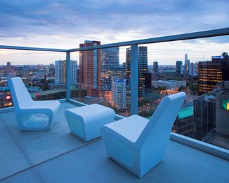 Urban Residences Rotterdam - רוטרדם - מרפסת