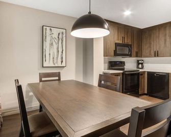 Fairway Forest - Sapphire - Comedor