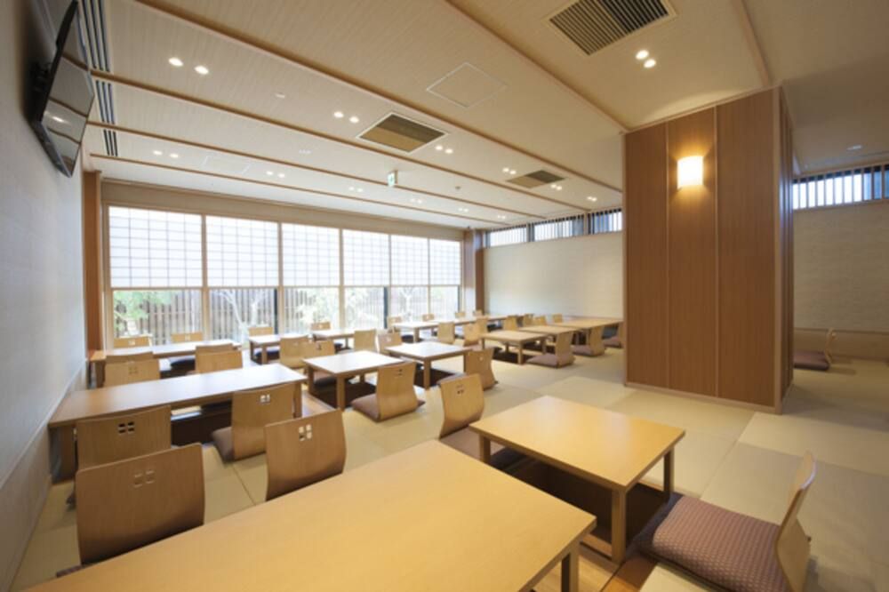 أونيادو نانو ساكايميناتو ناتورال هوت سبرينغ - ساكايميناتو - مطعم