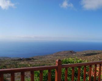 Holiday Home Dona Lola - Valverde