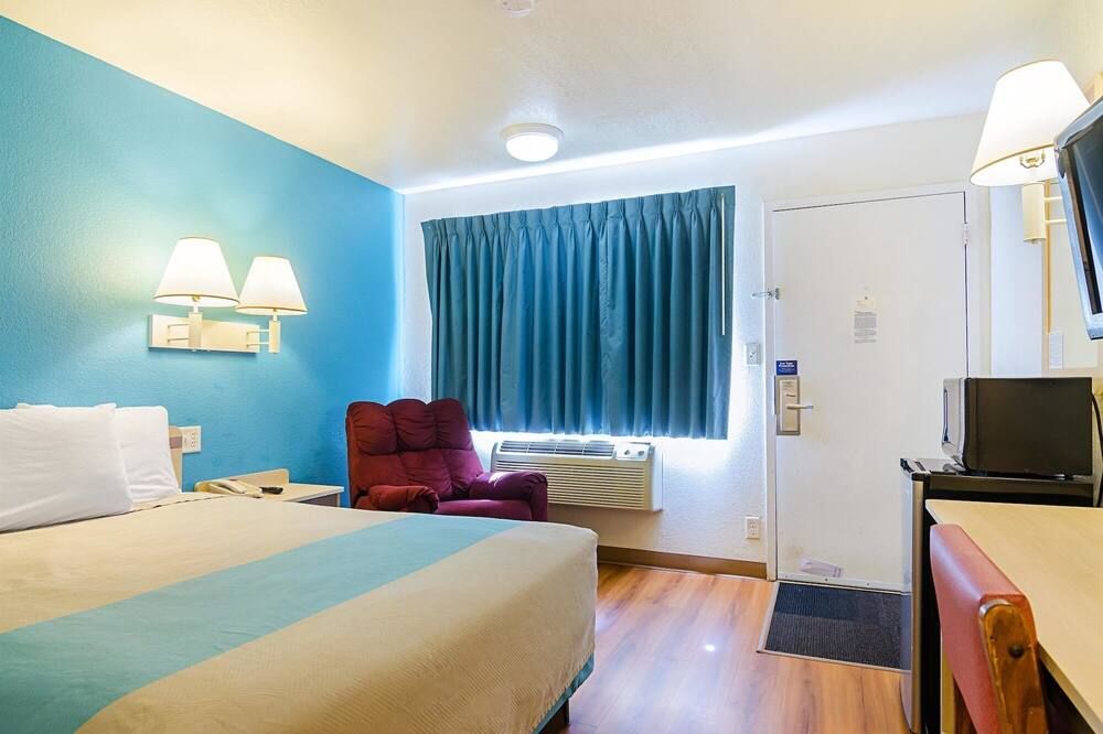Motel 6 Mitchell - Mitchell - Makuuhuone