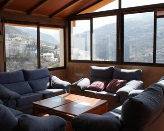 Juan Francisco - Granada - Living room