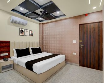 Townhouse Subharti University Meerut For - Meerut