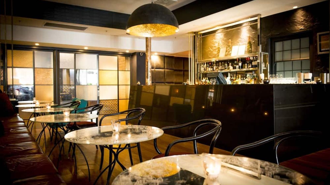 Peppers Gallery Hotel Canberra