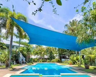 Sunrise Cove - Airlie Beach - Pool