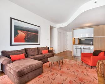 Luxury Modern Condo in Soho - New York - Living room