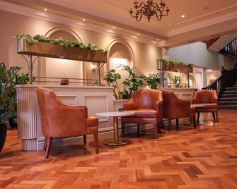 Abbey Court - Nenagh - Lobby
