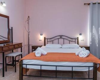 Artemis Vassilikos - Vasilikos