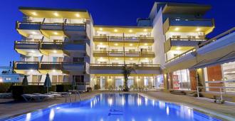 Trianta Hotel Apartments - Ialysos - Havuz