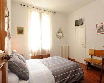 L'Escalivade - Ceret - Schlafzimmer