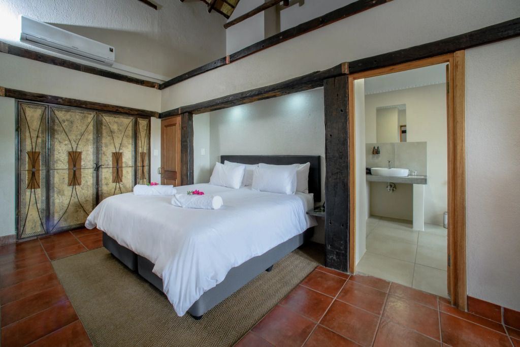 Umbhaba Eco Lodge - הייזיוויו - חדר שינה