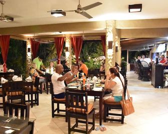 The Falls at Manuel Antonio - Manuel Antonio - Nhà hàng