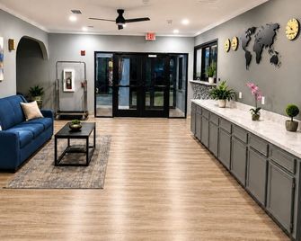 Americas Best Value Inn & Suites Bush Intl Airport - Humble