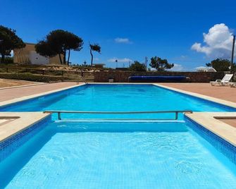 Wot Peniche Pinhalmar - Peniche - Pool