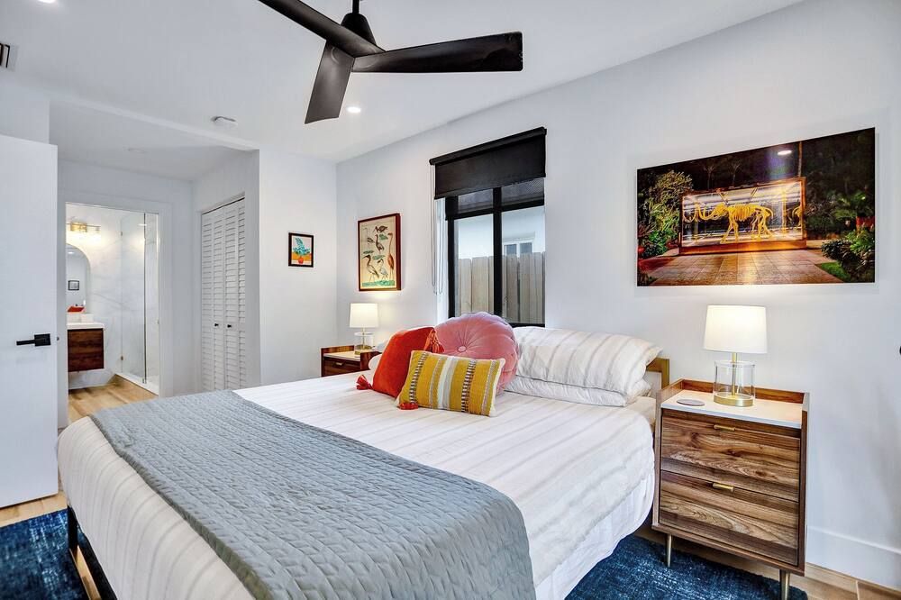 Luxe-modern heated pool home near FTL Beach, Las Olas Blvd & Wilton Manors - Fort Lauderdale - Habitación