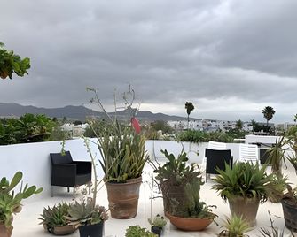 12 de Octubre - Cabo San Lucas
