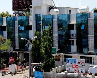 Hotel Gurjas - Aurangabad - Vista del exterior
