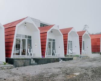 Dieng Luxury Camp By Travelink - Wonosobo - Bâtiment