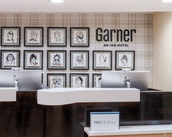 Garner Hotel La Porte - Bay Area by IHG - La Porte - Recepce