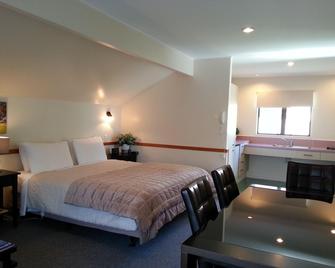 Ocean Motel - Paraparaumu Beach - Bedroom