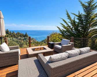 Central Big Sur Retreat - Pool, Spa, Guest House + 5 Acres - Big Sur - Balcony