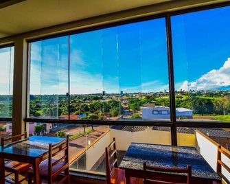 Pling Hotel - Jataí - Balkon