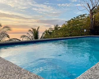 Masayahin Cabanavillas - Santander - Pool