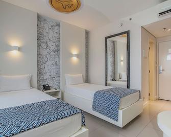 Nacional Inn Palmas - Палмас - Спальня