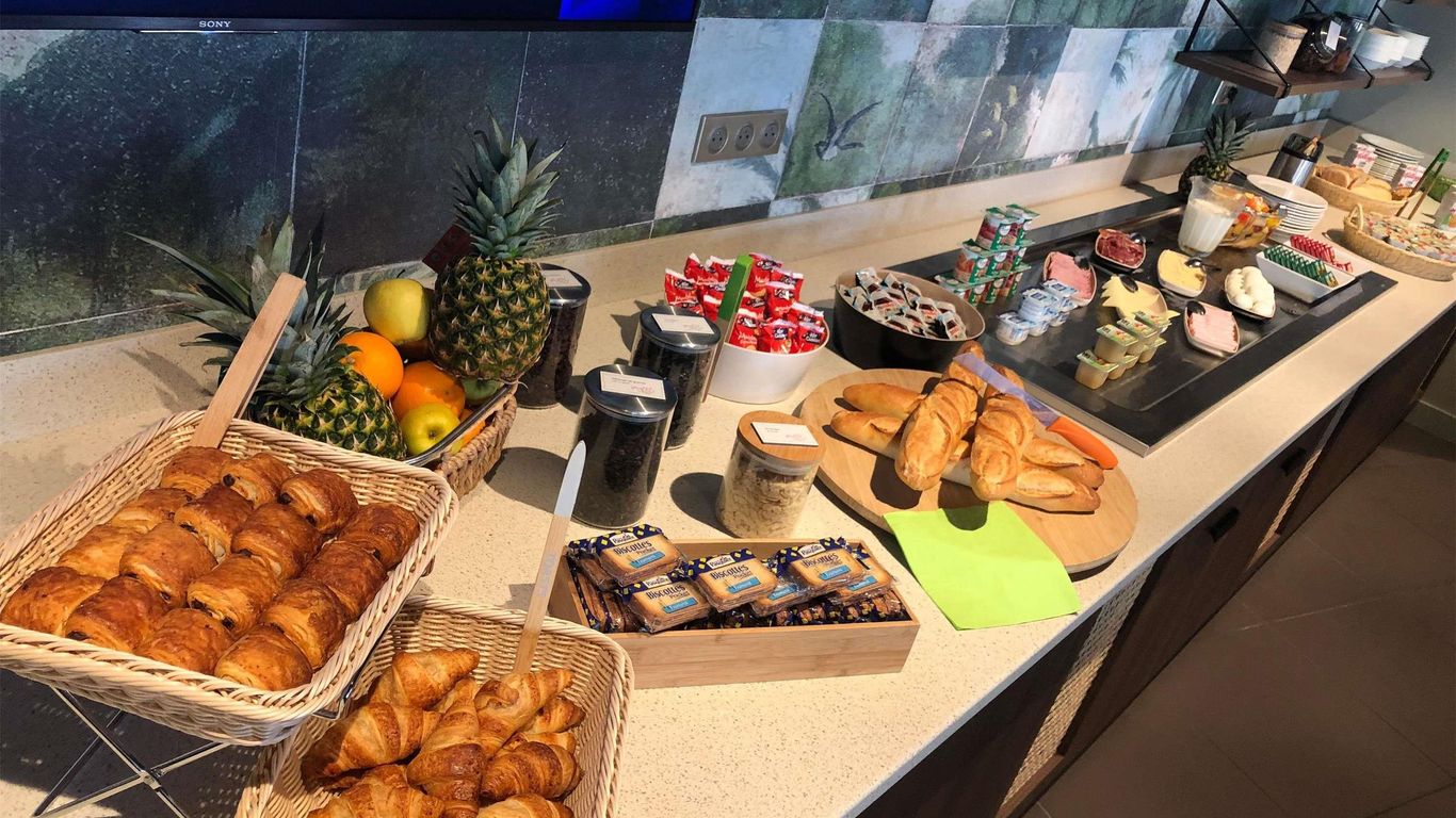 ibis Styles Clermont-Ferrand Le Brézet Aéroport