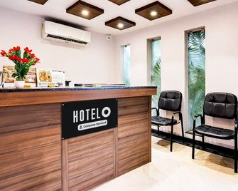 Hotel O Tagore Park Laskarhat formerly Shankar Guest House - Kolkata - Front desk