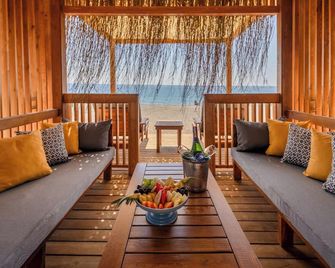 PGS Hotels Kiris Resort - קמר - סלון